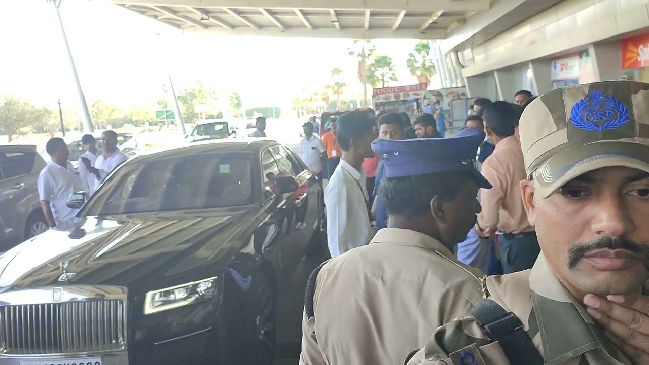 Ram Charan garu in Tirupati airport #ramcharan #ramcharanfans #cherry #pawankalyan
