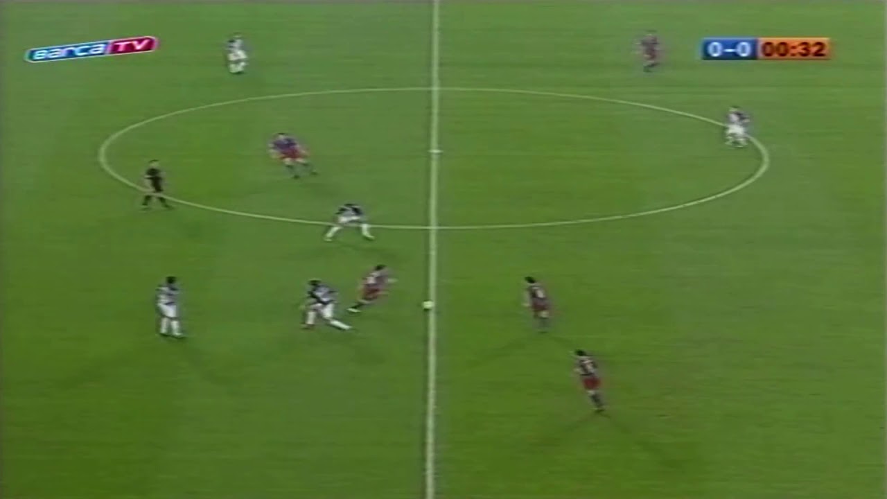 Young Andres Iniesta had some serious skills (golden season)