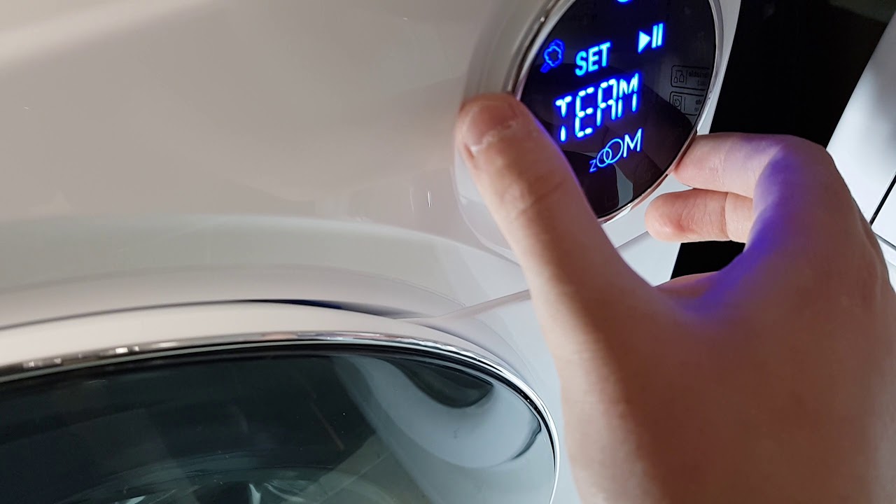 Candy bianca starting a cycle - how to remove smoked door panel?