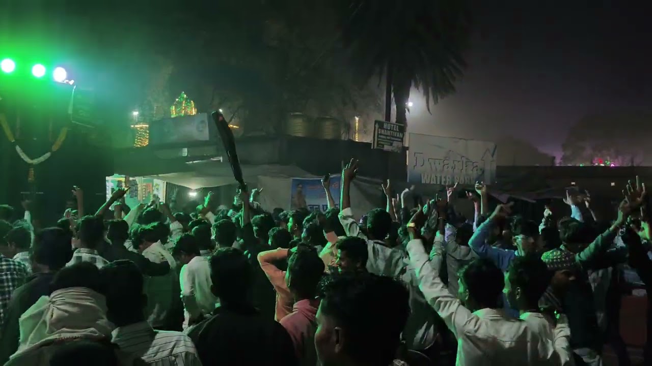 WAKI URUS ALL CLIPS OF DJ AND DHUMAL