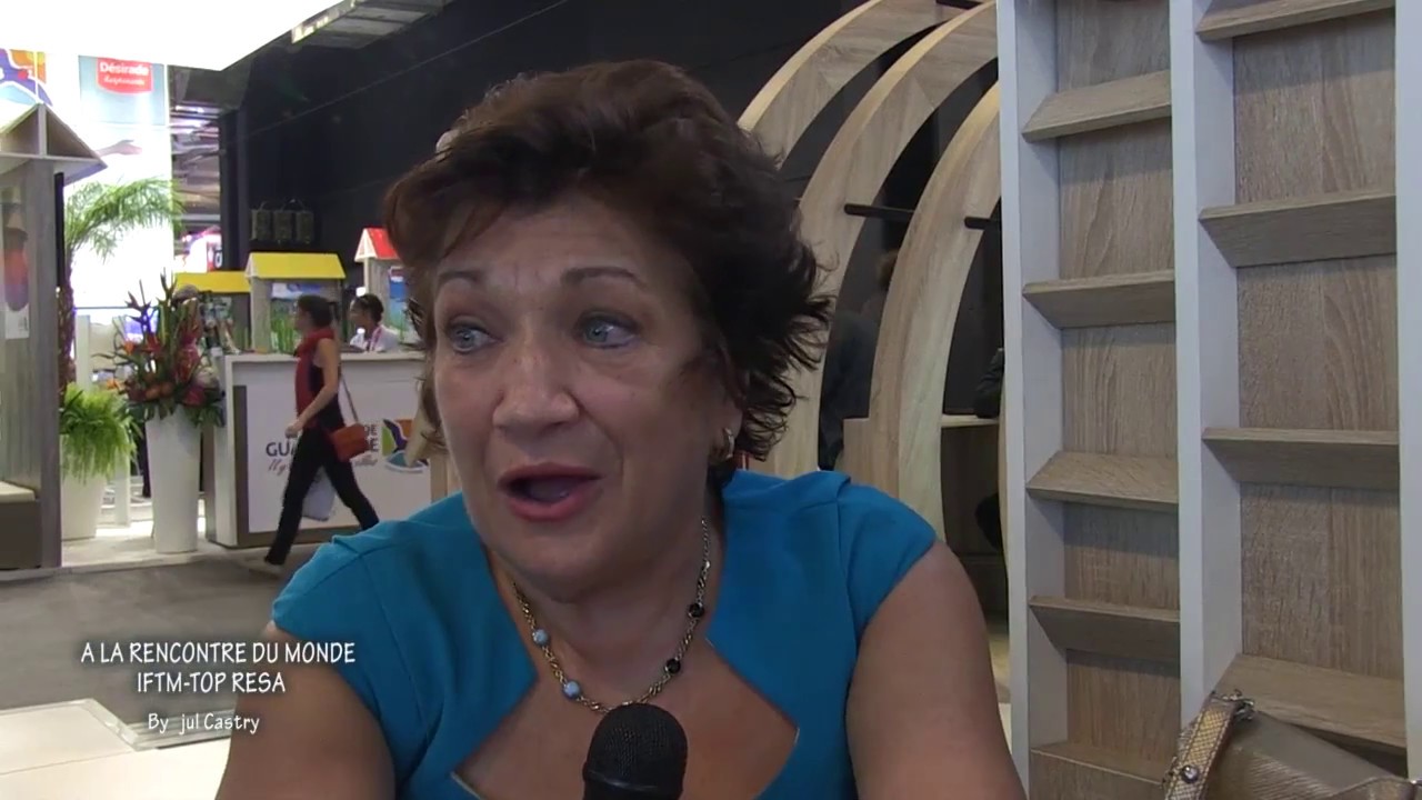 A LA RENCONTRE DU MONDE A 40m30 HD by jul castry