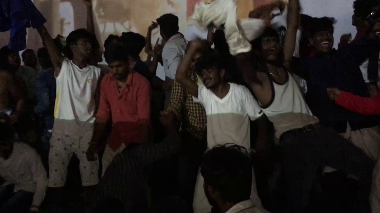Mersal mass dance in bangalore