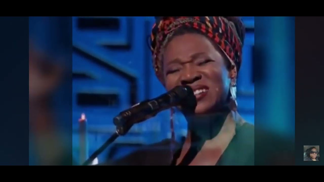 erykah badu and india arie duet breathe bet soul train award 2016