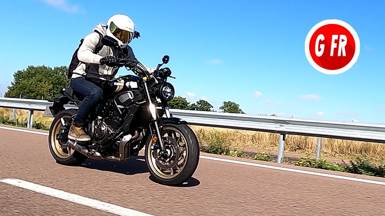 [YAMAHA XSR 700 A2 2022] ETONNANTE...SAUF EN PASSAGER