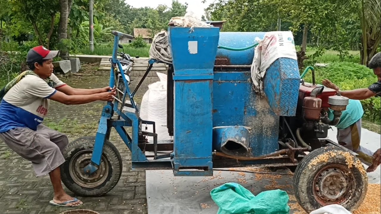 Selep Jagung Roda Tiga Jelang Lebaran Harga Barang Naik Tapi Ada Satu Yang Gak Naik Loh