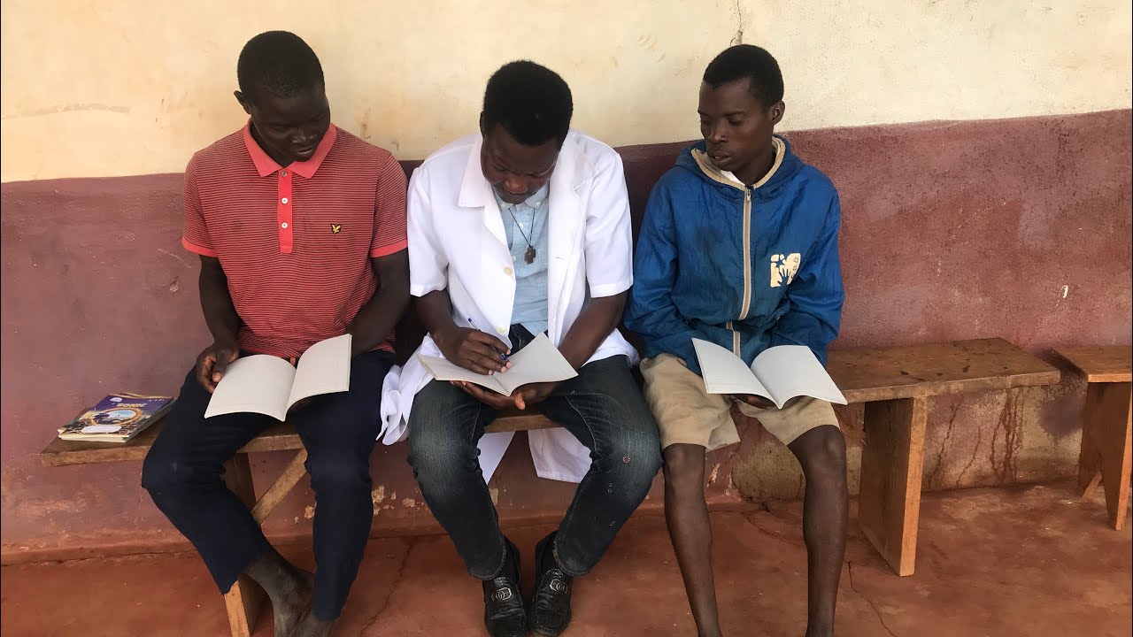 Engraçada +, educativa. As Vogais com a Turma Especial de Nivava - Moçambique. Venha até nós.