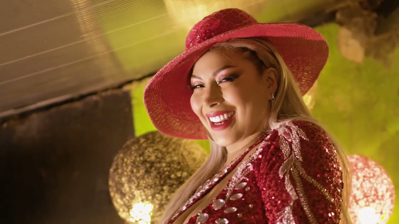 LORENA TONATO LA CHUPER AMIGA
