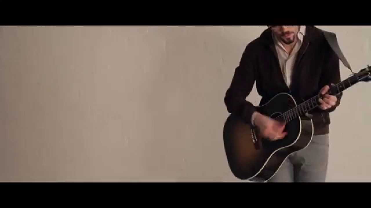 FABIÁN - La Luz Distinta