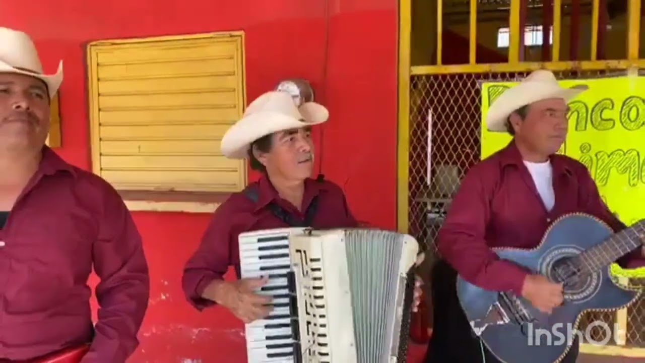 Trini y Ram&oacute;n en vivo