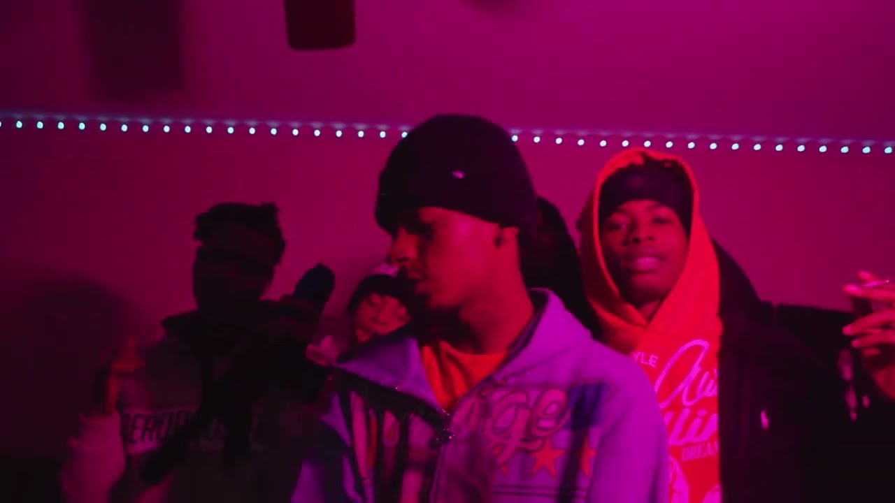 1peezy26 - Sit Back (Official Music Video) 