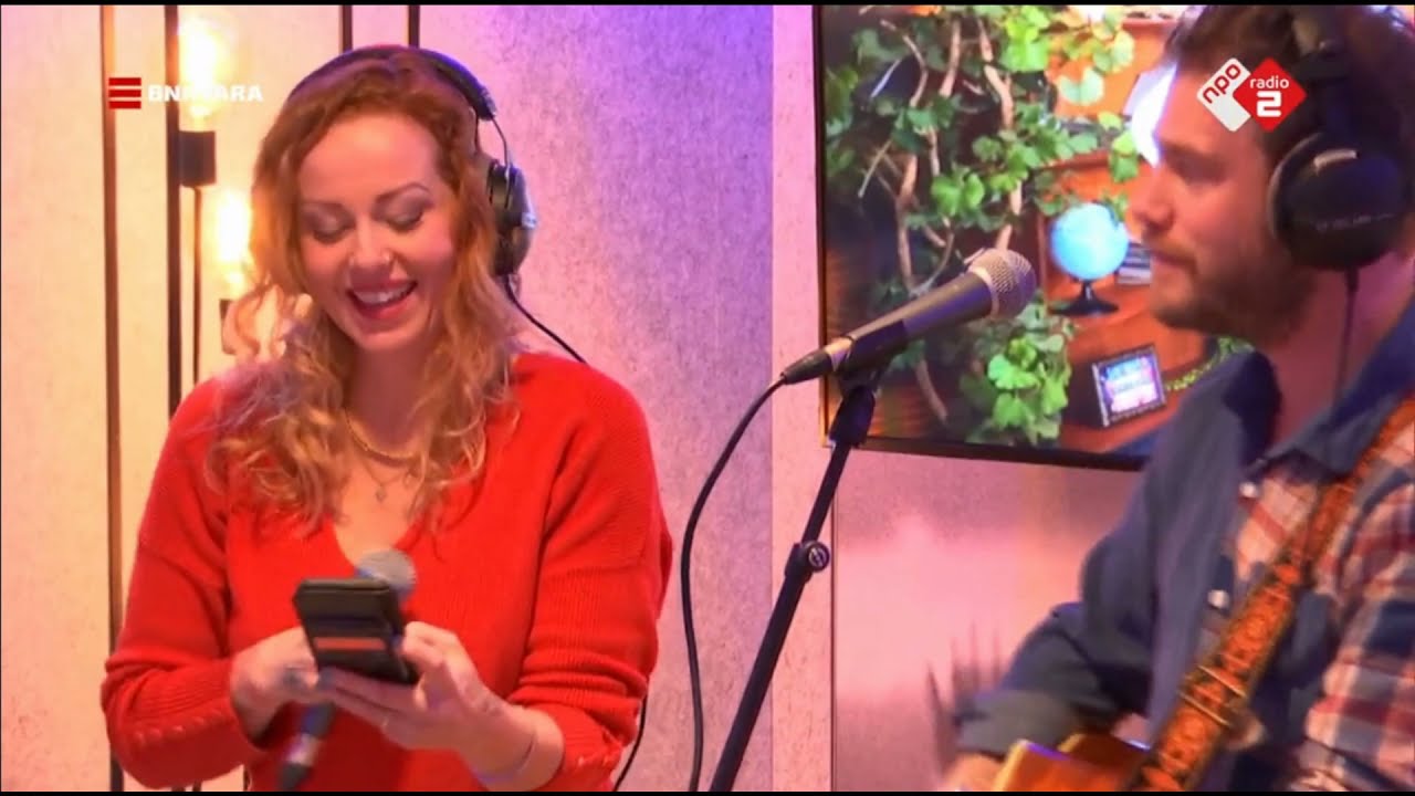 Anneke van Giersbergen & Tim Akkerman - Karma Police (Radiohead) Live @ FraGiel