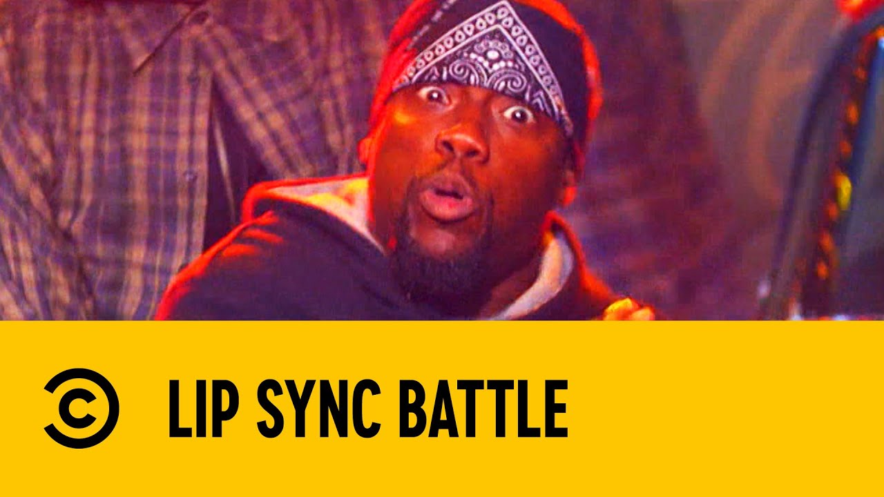 Kevin Hart Crowd Surfs For His Performance Of 