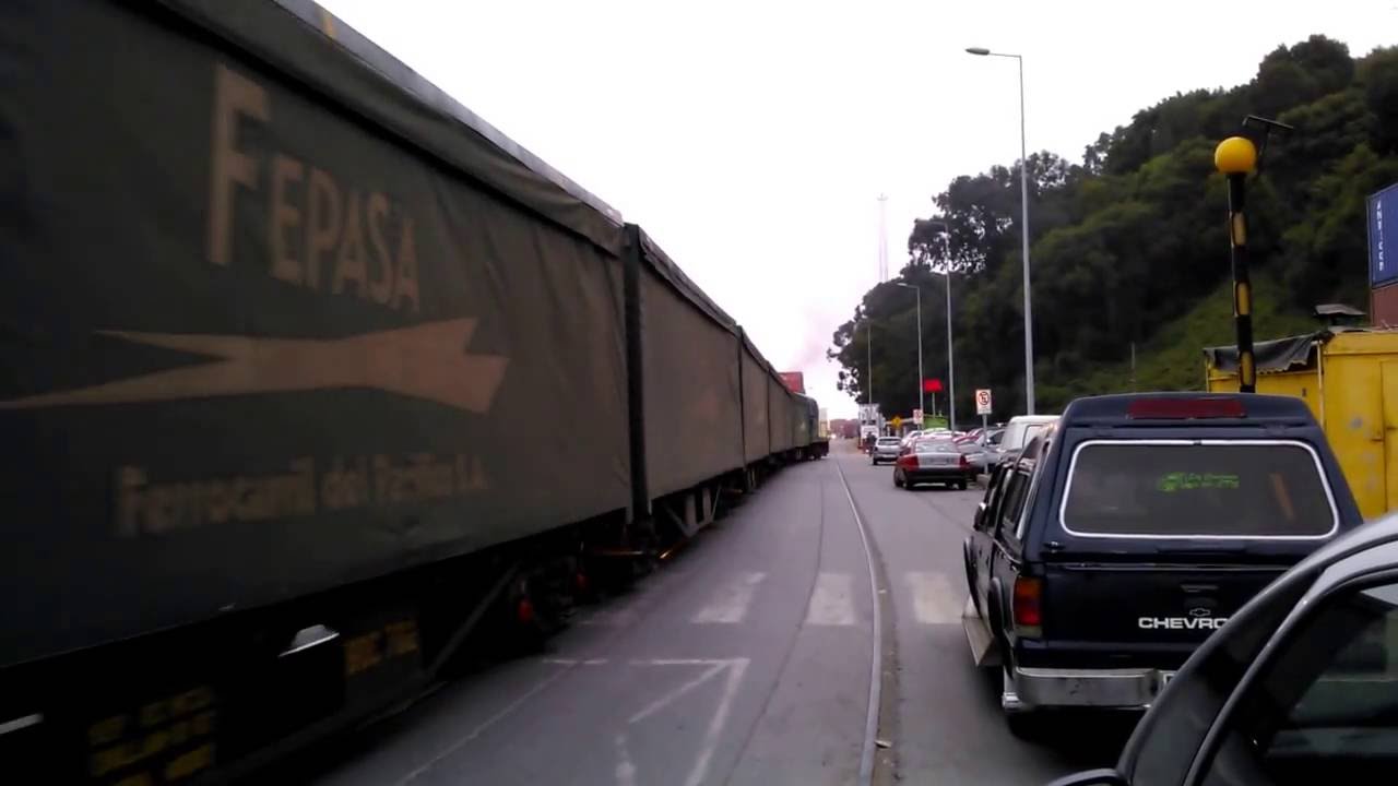 D6124 entrando al Puerto de San Vicente, comuna de Talcahuano, Concepción.