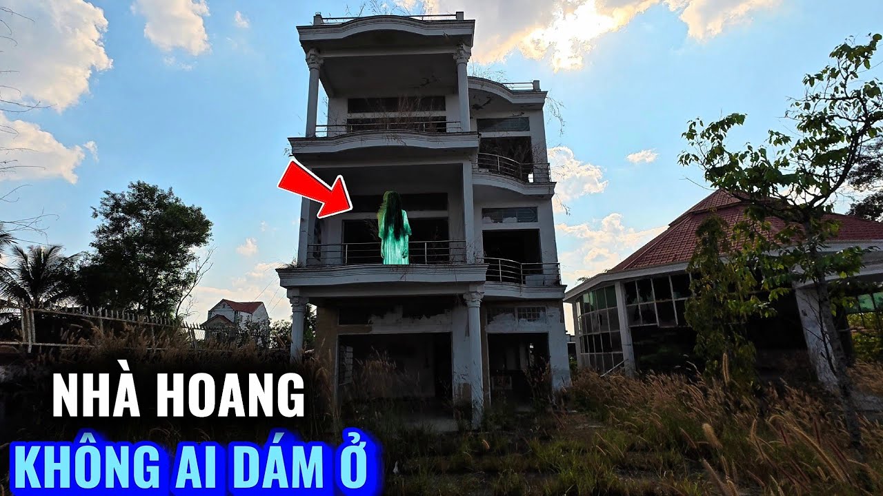 Rùng Rợn Ngôi Nhà Hoang Để Trống Không Ai Dám Vào Ở