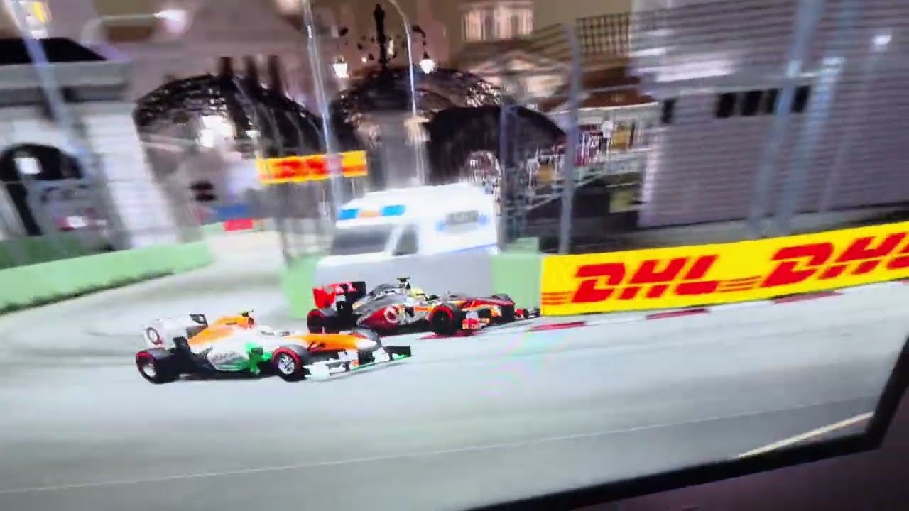 Sergio Perez wins the 2013 Singapore Grand Prix with a pit lane game 