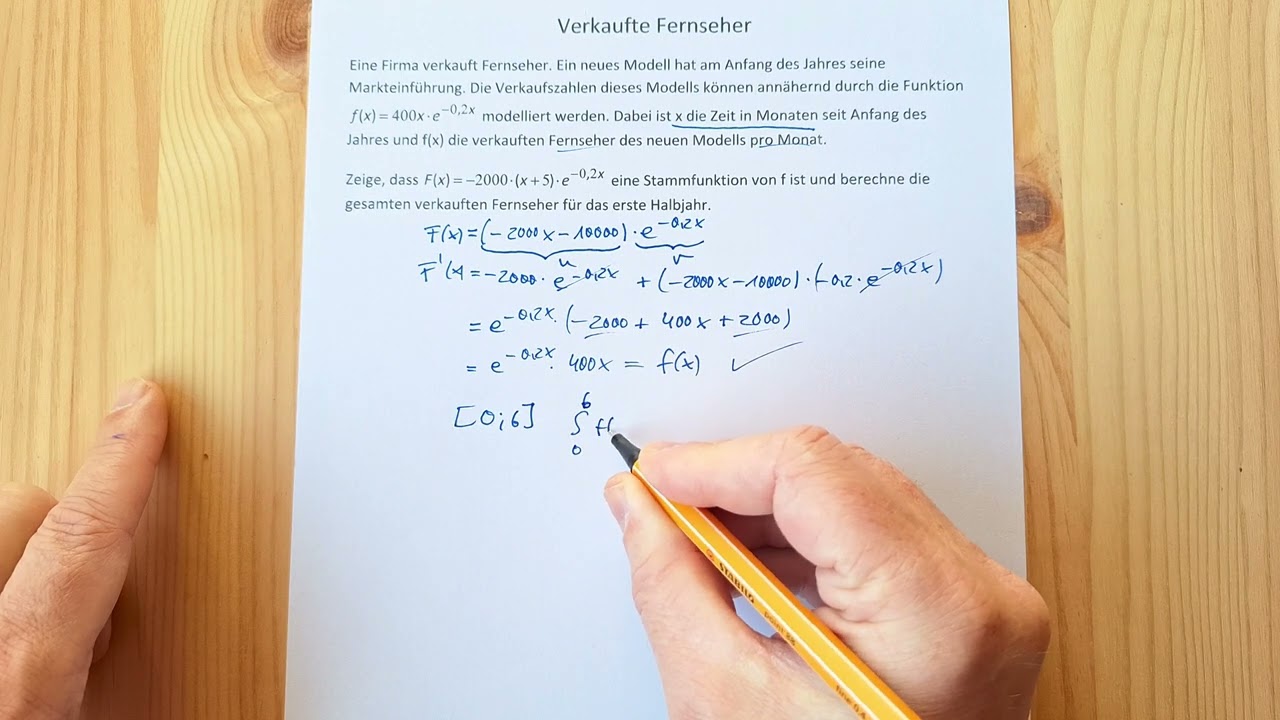 Wie viele Fernseher wurden im ersten Halbjahr verkauft? Integral berechnen, Stammfunktion zeigen