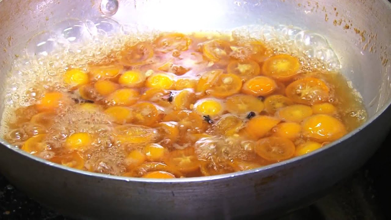 Receta e Dit&euml;s - Kek me kumkua
