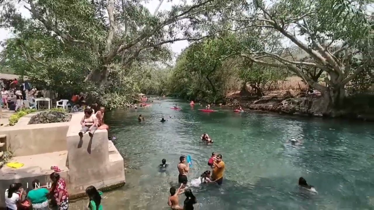 El Borbollón Balneario Manantial Río en Guerrero