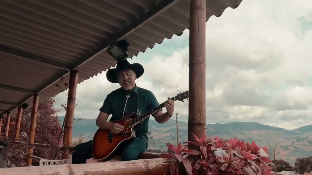 ME ENAMORÉ DE UN HOMBRE - Rey Fonseca