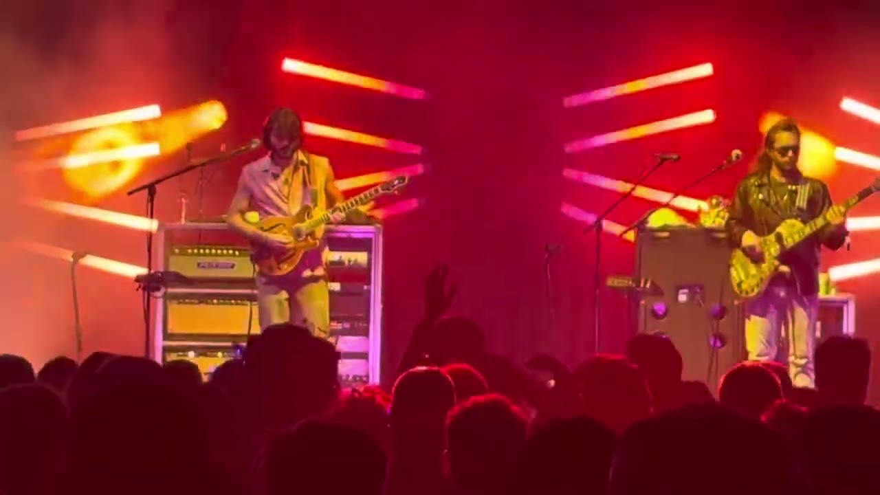 Goose- You Spin Me Round( Like a Record) 10/4/25- The Mann in Philly 