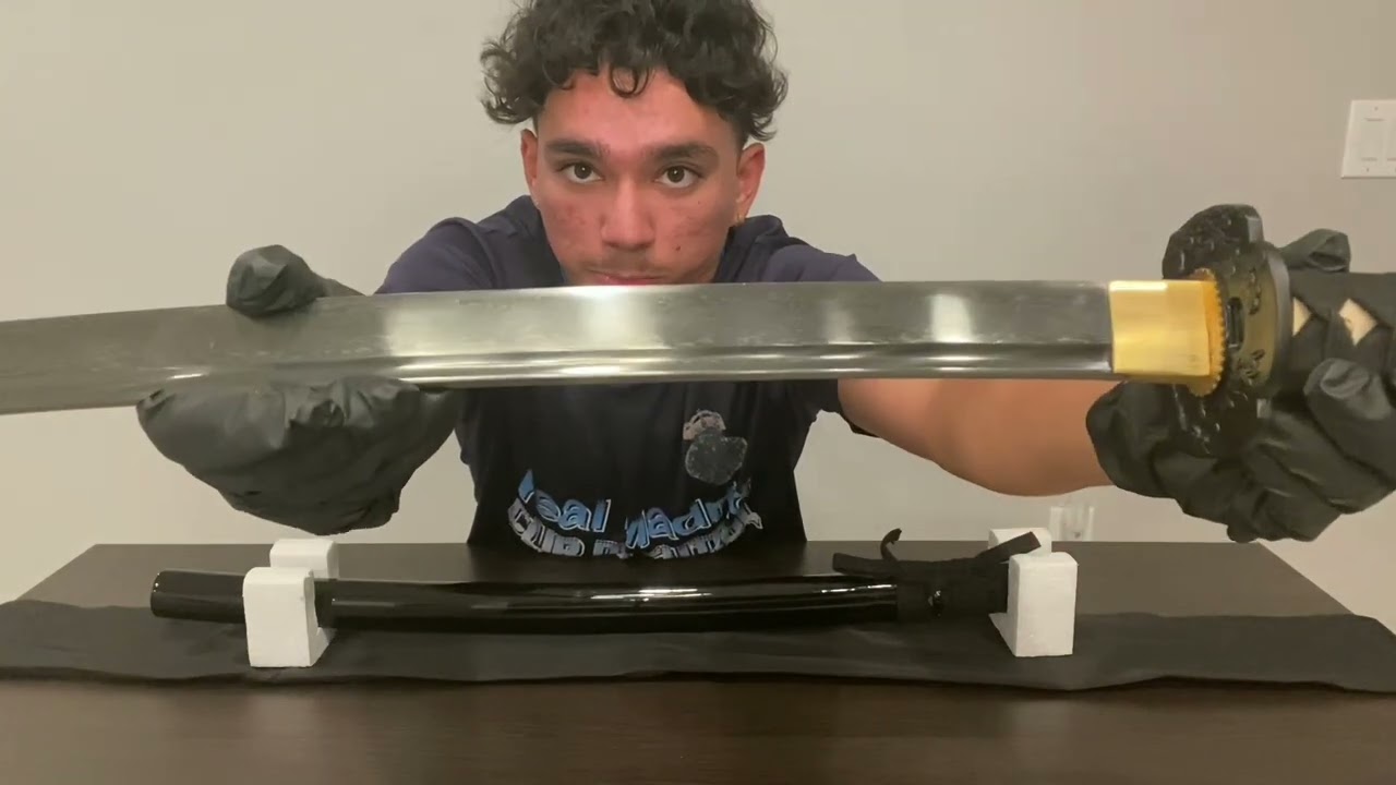 Unboxing a Musha Katana. Is it worth it?