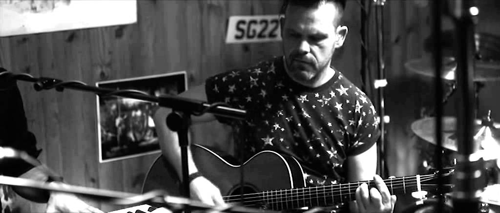 Embrace - Ashes (Acoustic)