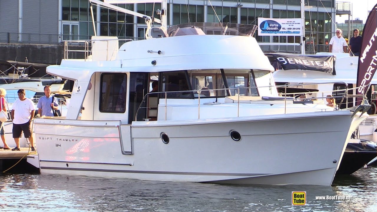 2015 Beneteau Swift Trawler 34 - Walkaround - 2015 Montreal In Water Boat Show