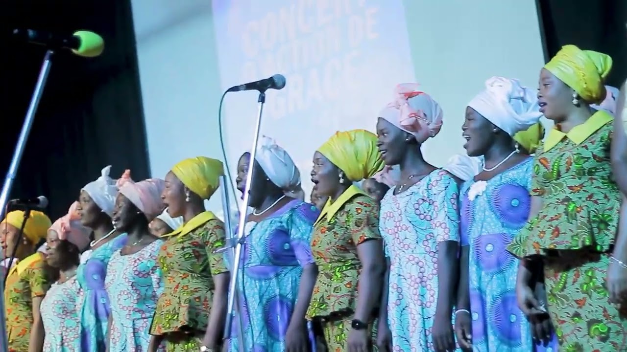 KAFUI | KENN KAFUI | CONDUIT PAR ERIC SOSSOU | CHŒUR DE MASSE DU CONCERT D'ACTION DE GRÂCE 2022