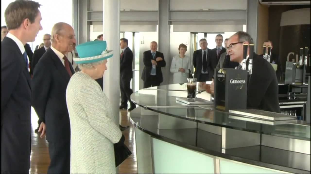 The Queen's Guinness lesson on Ireland visit
