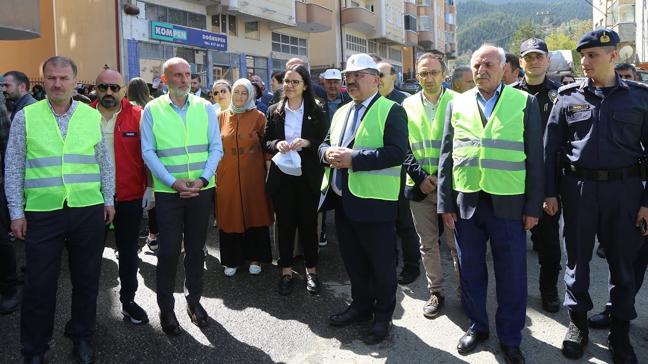 Şavşat Belediye Başkanı Her Günü Çevre ve Temizlik Günü İlan Etti