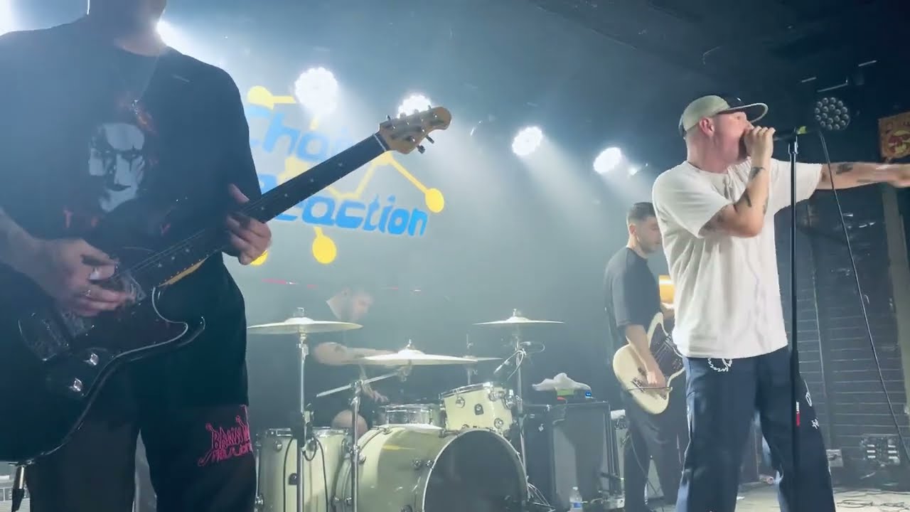 Boston Manor - Foxglove Live