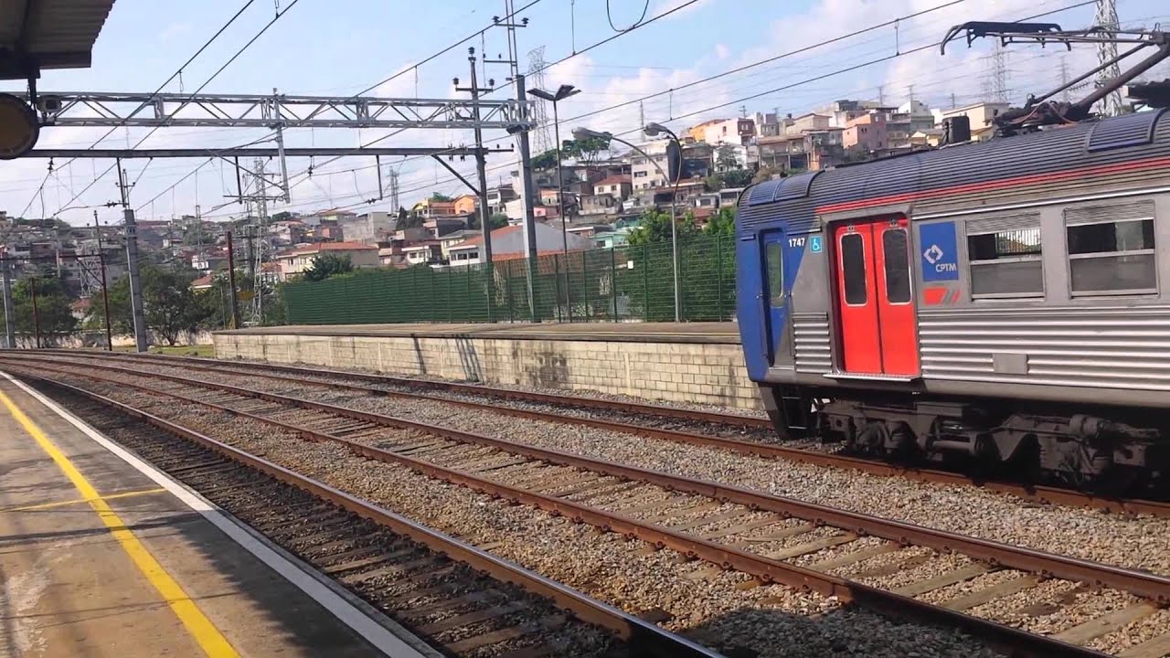 CPTM - S&eacute;rie 1100 E S&eacute;rie 1700 Na Esta&ccedil;&atilde;o Piqueri