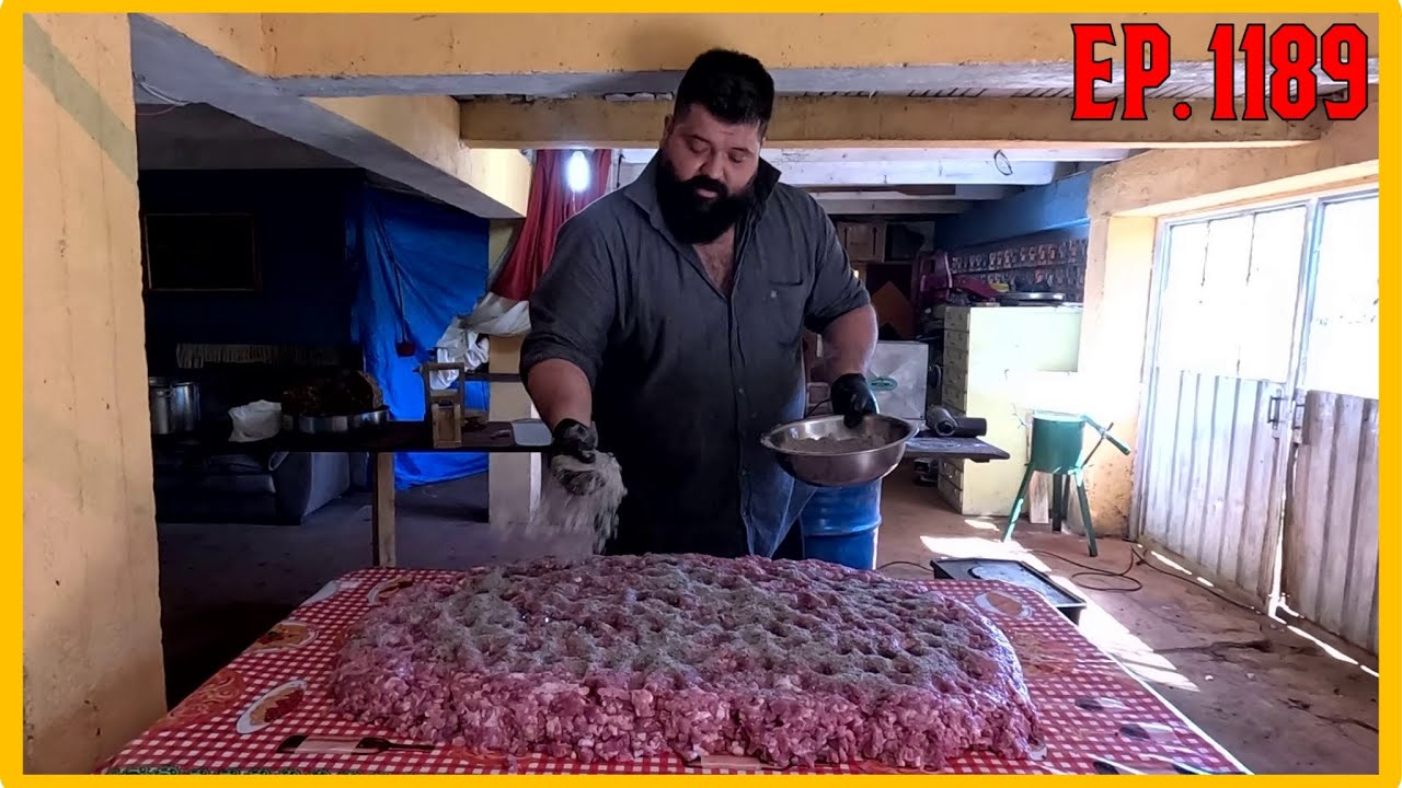 fazendo salame caseiro