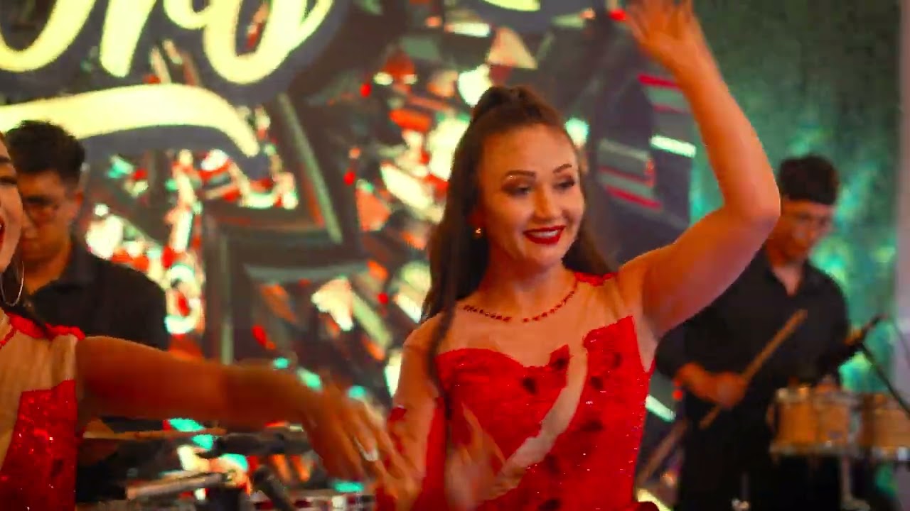 MIX LOCA - LAS DAMAS DE ORO