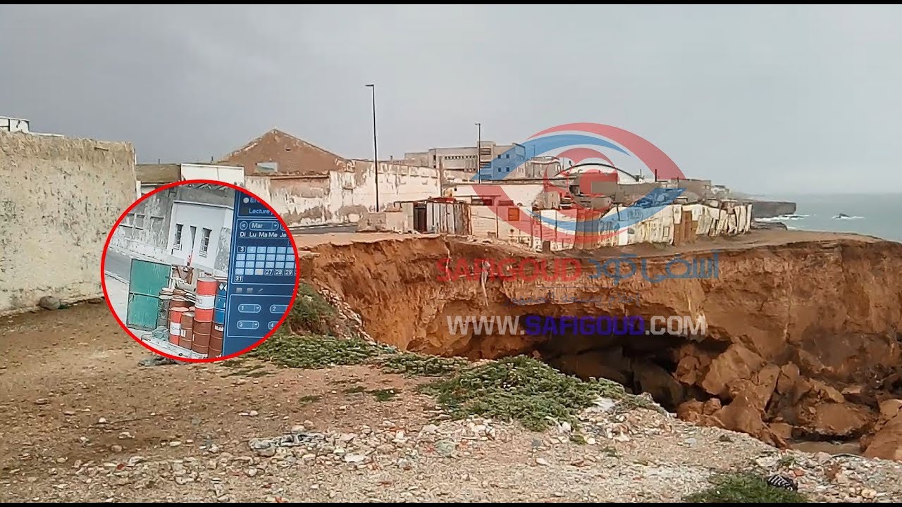 لحظة سقوط جرف أموني بآسفي وابتلاع شاب رفقة دراجة نارية 26/03/2019
