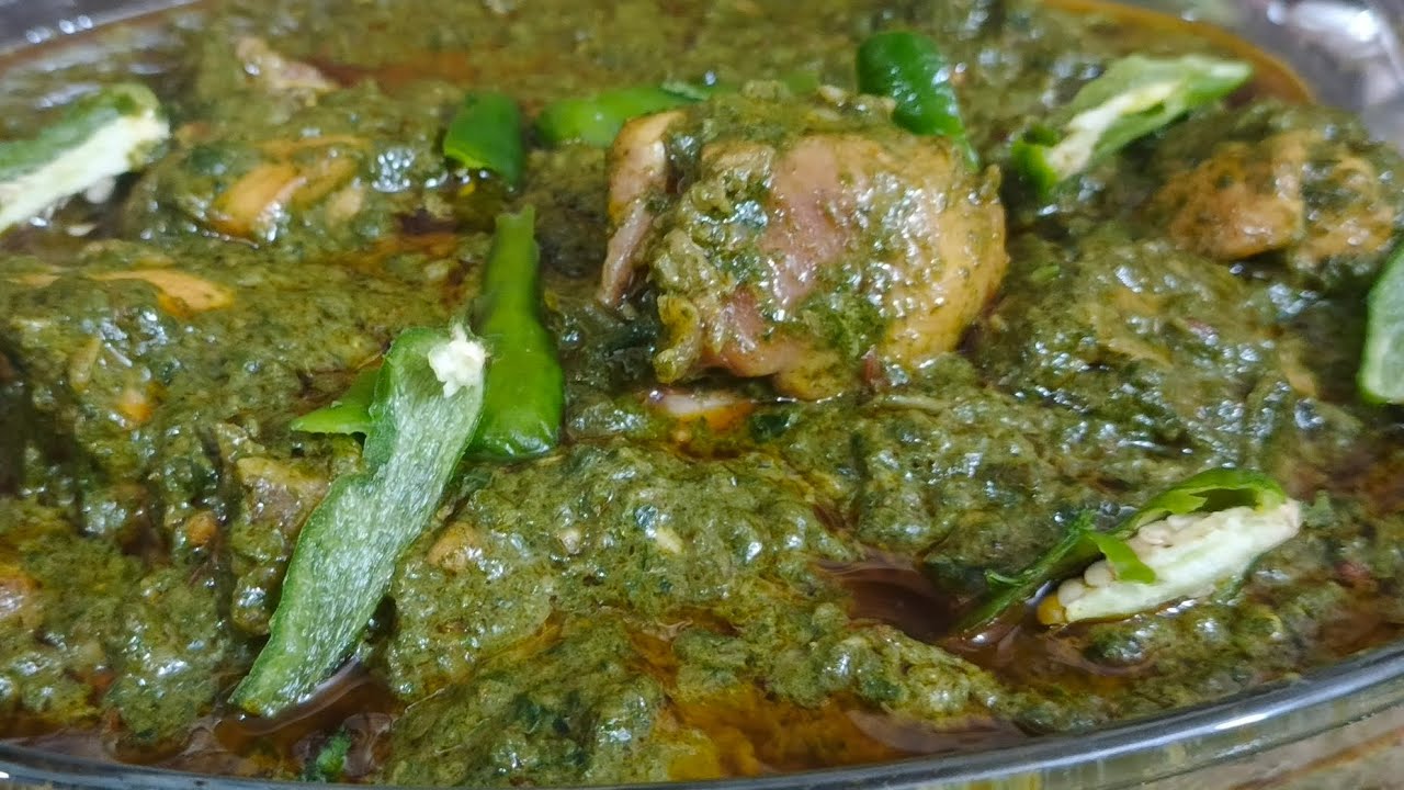 perfect Palak chicken shadiyon wala  #chickenrecipe cooked👨‍🍳 by sadaf wafa, s 😋kitchen