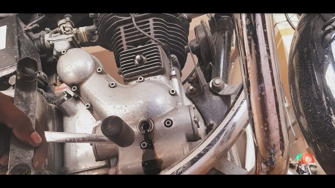 Royal Enfield Standard 350 Engine oil Change at home