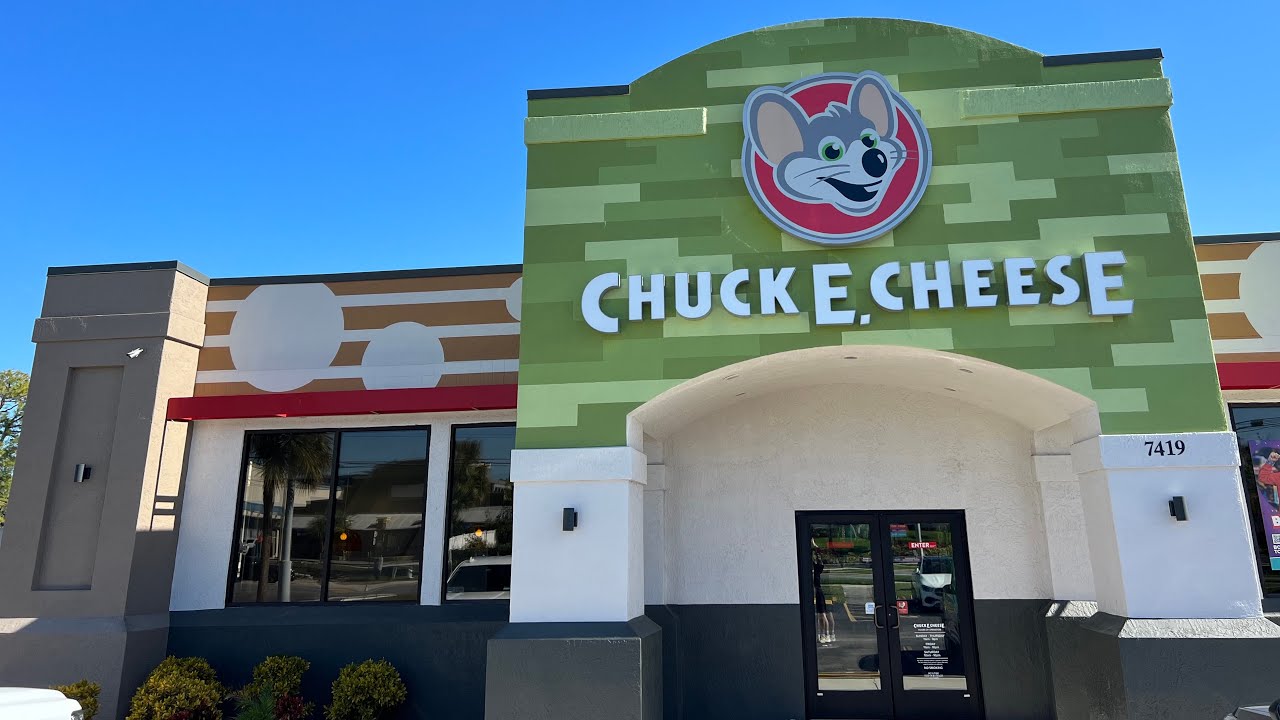 This Chuck E Cheese 2.0 Remodel has a RARE Feature! (Orlando, FL International DR)