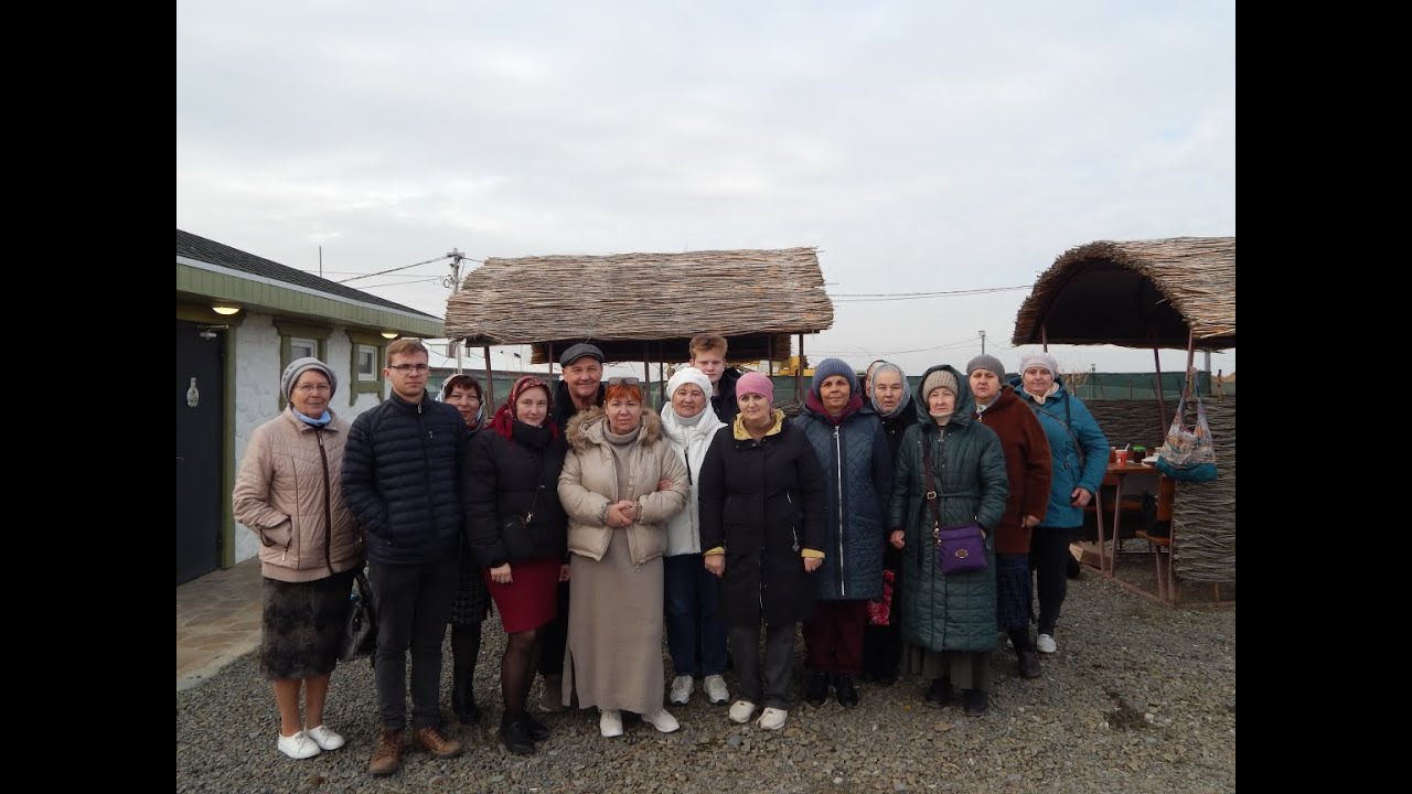 Паломники в  хуторе Старозолотовский