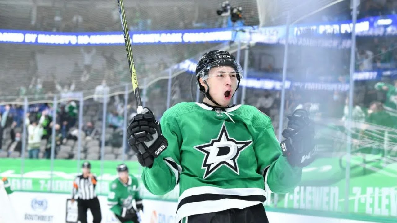 Jason Robertson Scoring With High Hockey IQ and Skill - Jason Robertson 2022 NHL Season Highlights