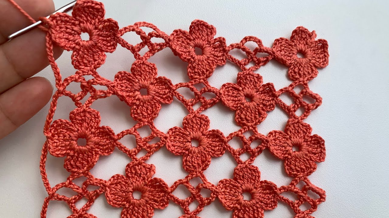 Ponto Fantasia de Flores de Crochê