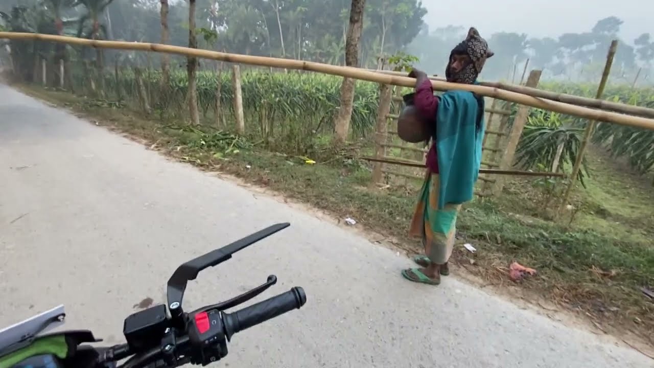 সকাল সকাল একটু বের হলাম শীতের সময় রস খেতে 🥶🥶🥰🥰