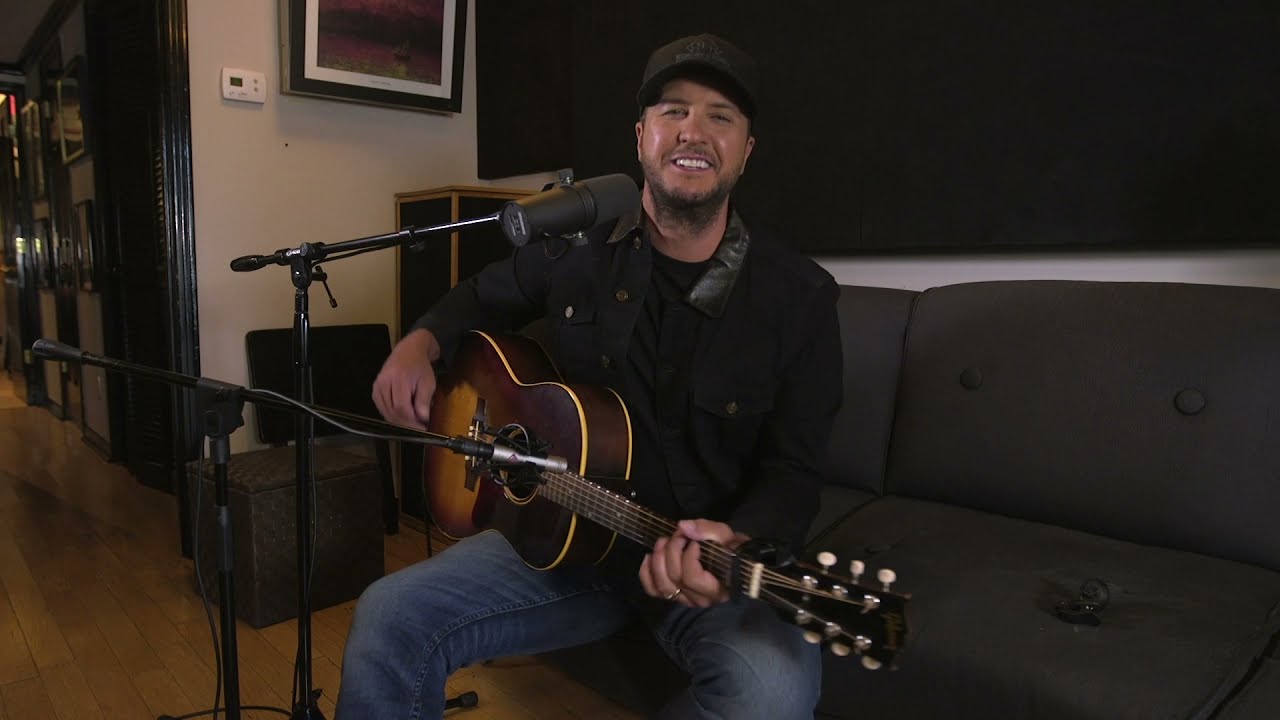 Luke Bryan performs 