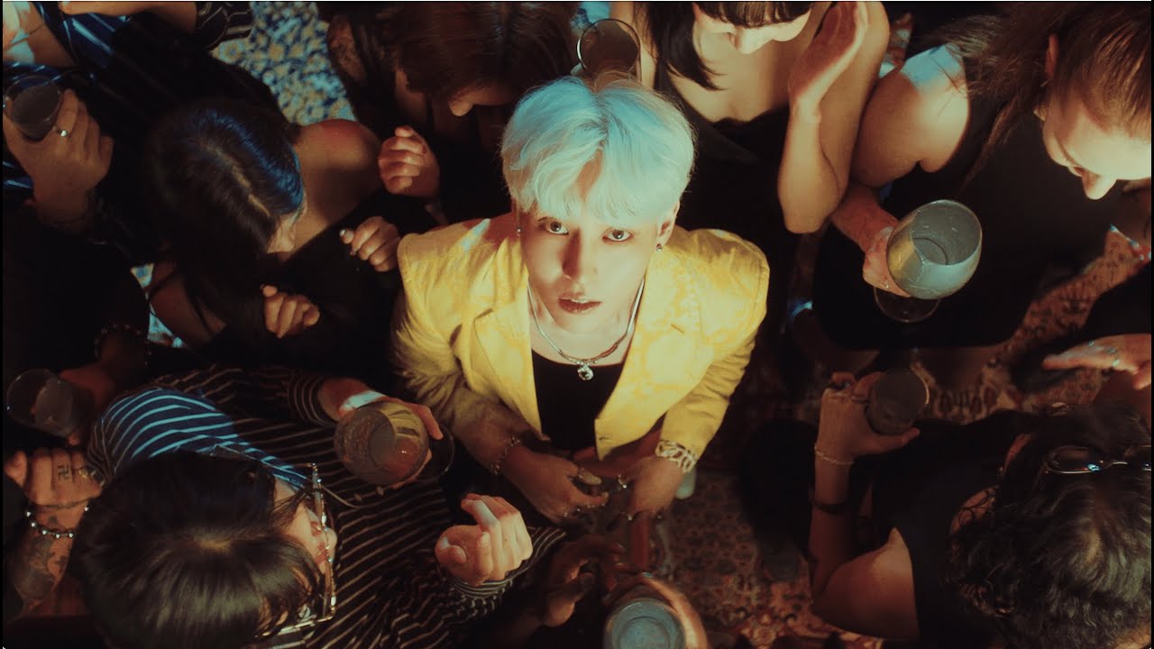 WOOSUNG – 'Dimples' MV
