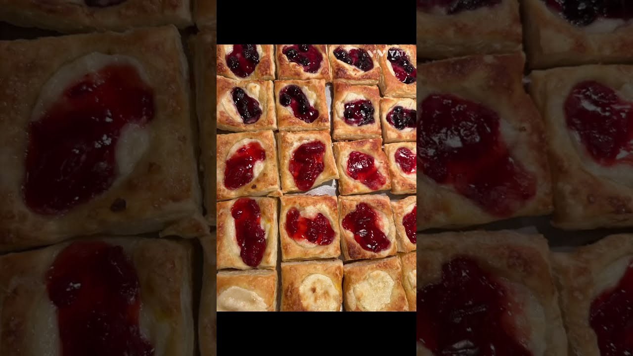 Cream Cheese Danishes 