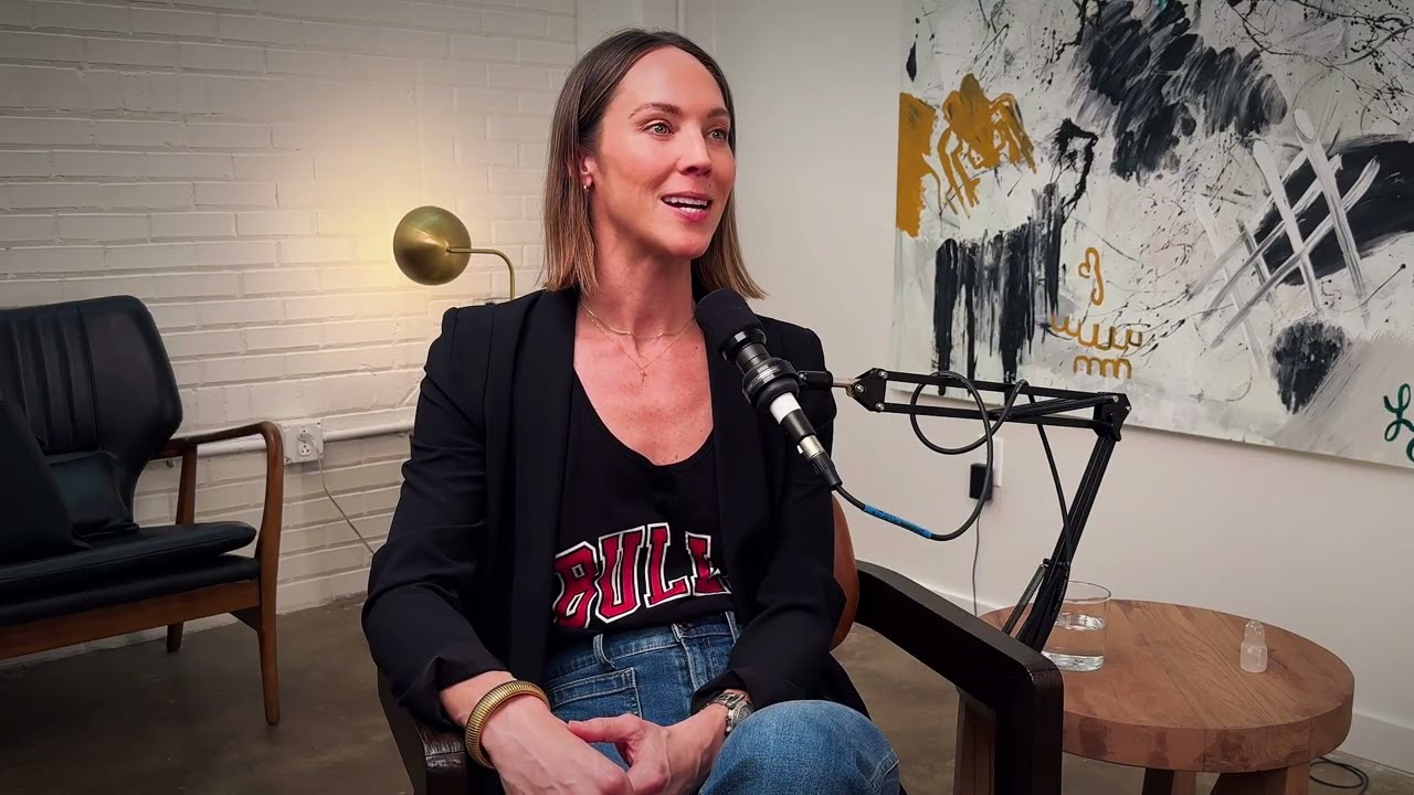 Episode 199: Story Time with Erin + Stacy