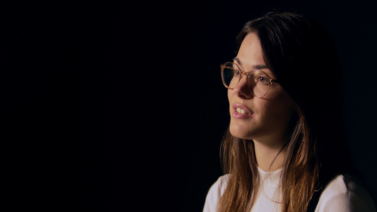 Lena (24) hat eine alkoholkranke Mutter