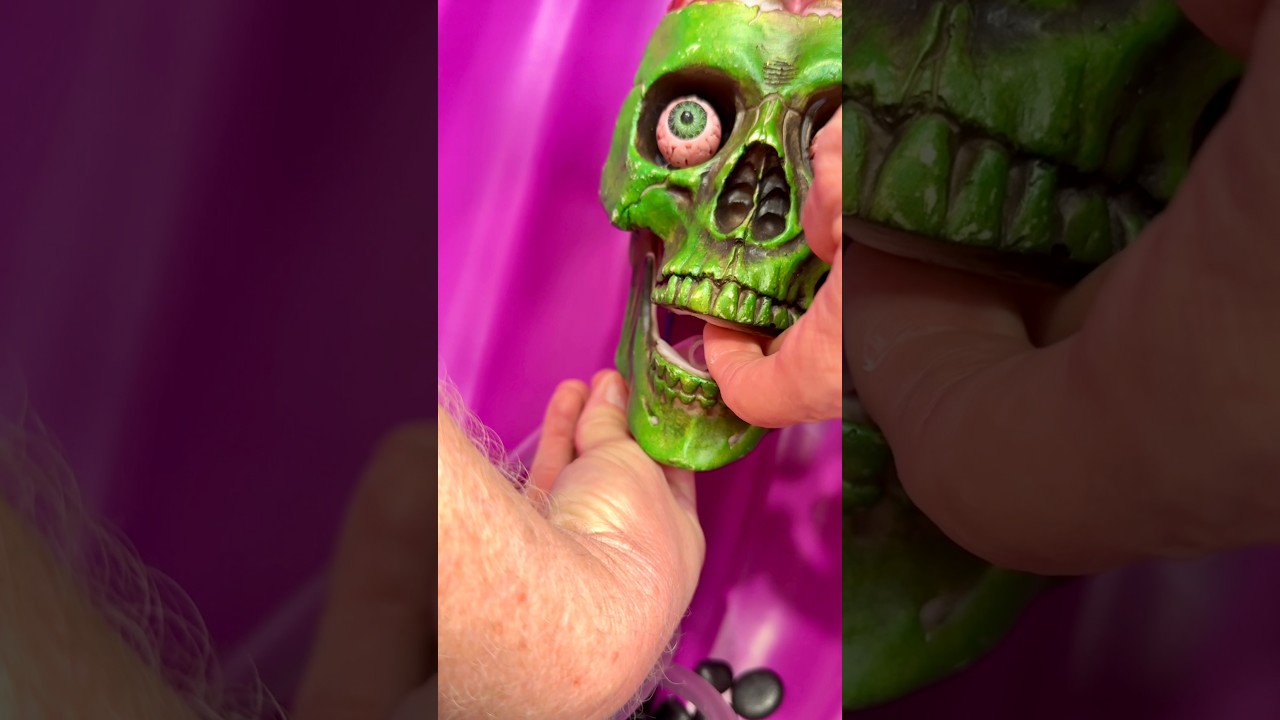 Halloween Crafts and DIYs to impress your guests