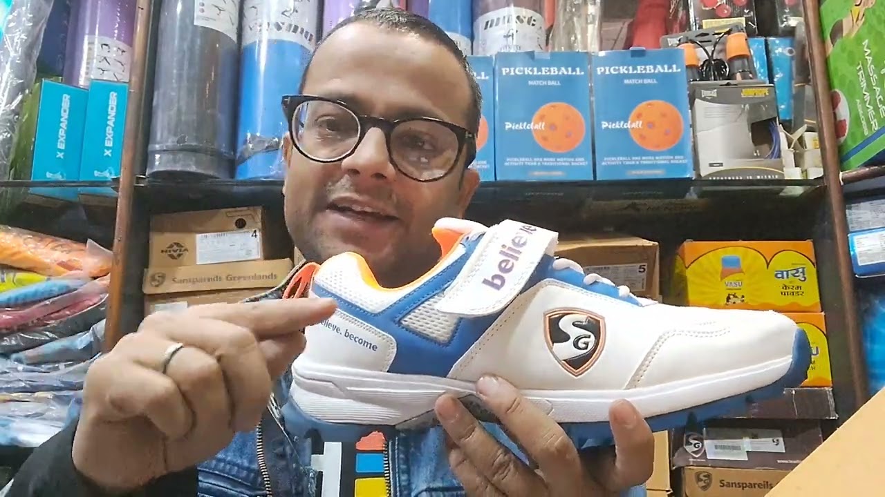 sg cricket shoes 🏏 baiting shoes century 6.0 mrp1699/- #cricketplayer #cricketequipment #cricketgear