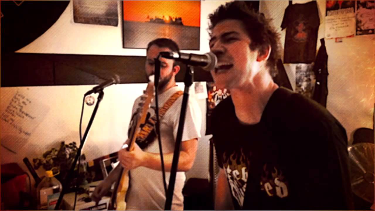 Revellers - 'Front And Centre' [official video]